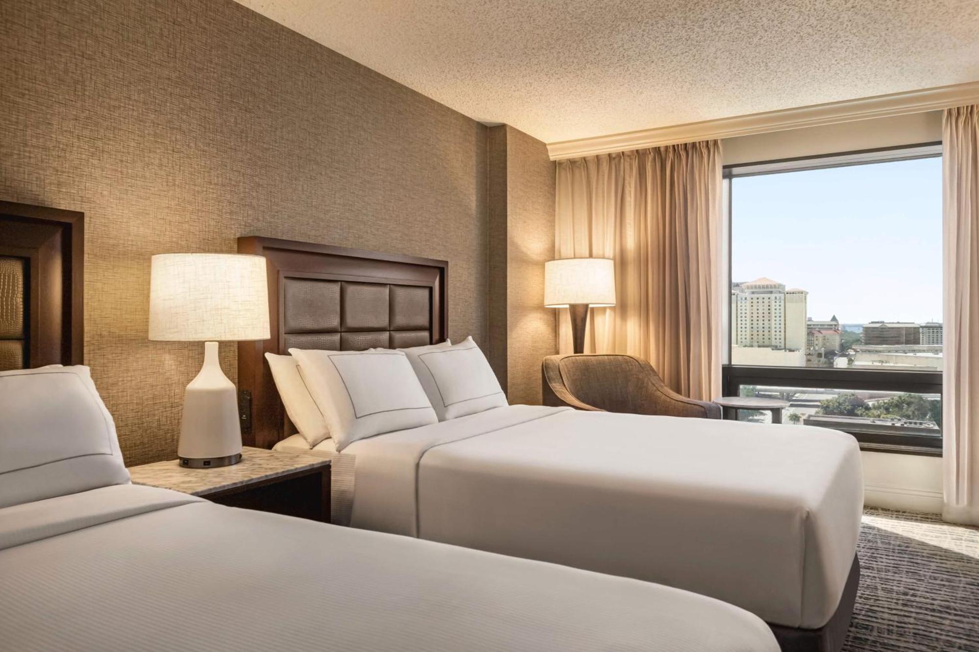 Hotel Hilton Tampa Downtown Exterior foto